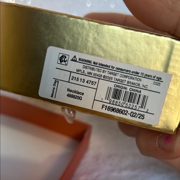 Mother Of Pearl 16” 14k gold dipped necklace New in BOX - Picture 5 of 6